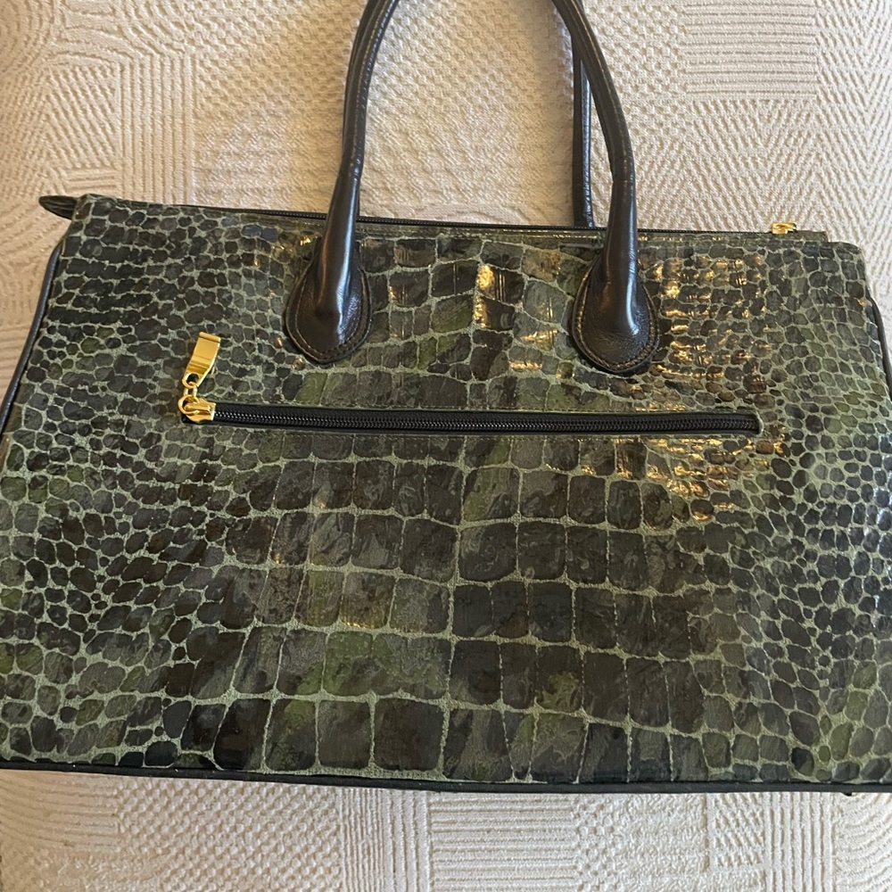 Due Fratelli Elegant Green Crocodile-Patterned leather Bag
